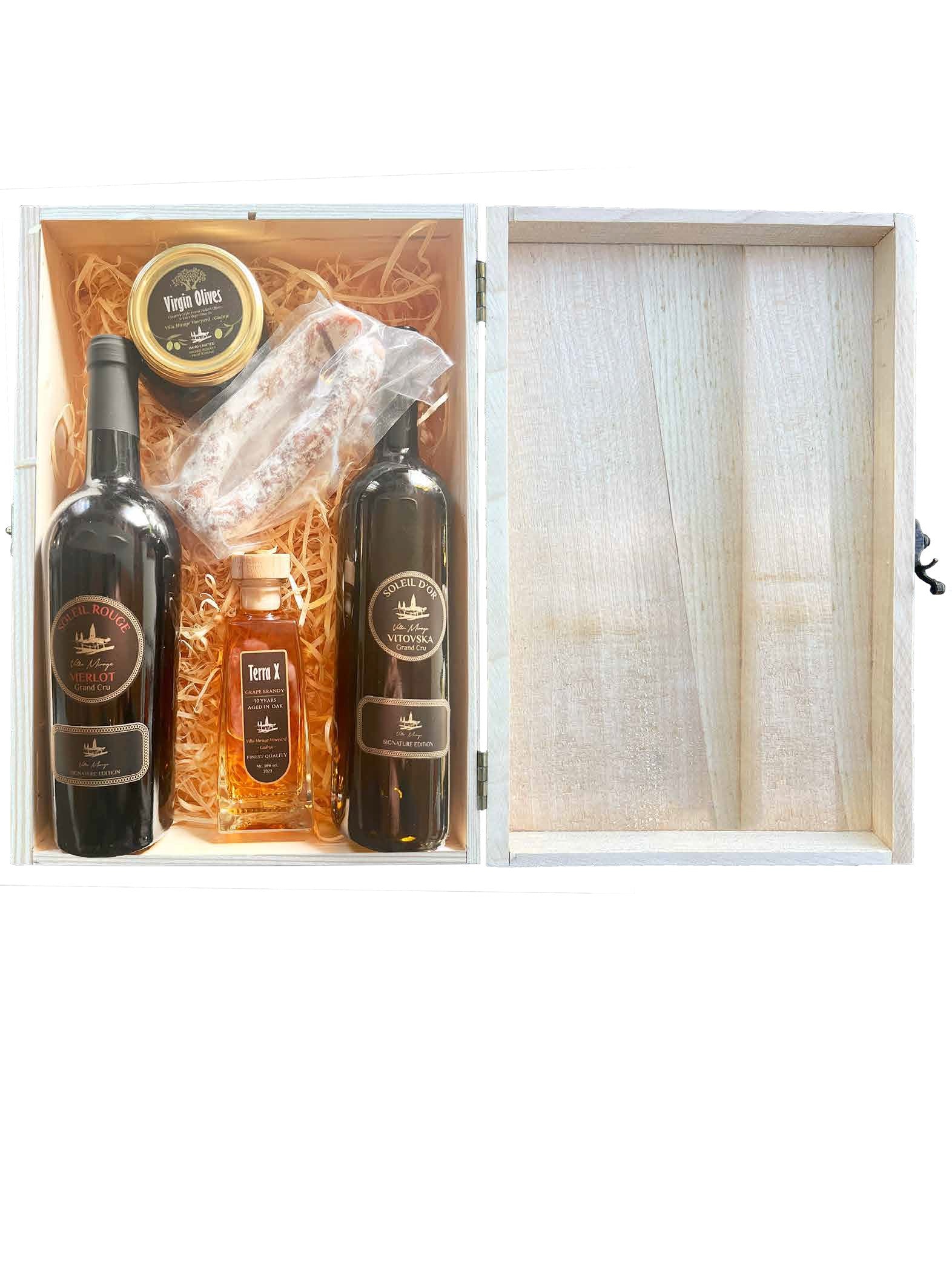 The Red & White Harmony Box