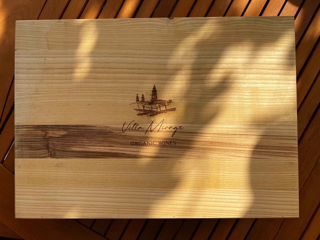 The Red & White Harmony Box
